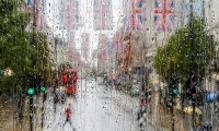 Raining Drive in London