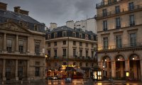 A café in france plays La Vie En Rose while you study surrounded by other patrons.