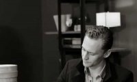 Tom Hiddleston Reading